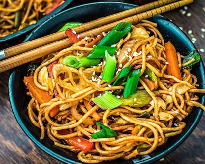 Picture of Chow Mein (Chicken) Schezwan