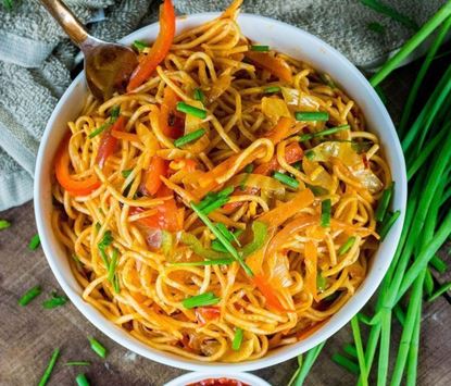 Picture of Chow Mein (Veg)Schezwan