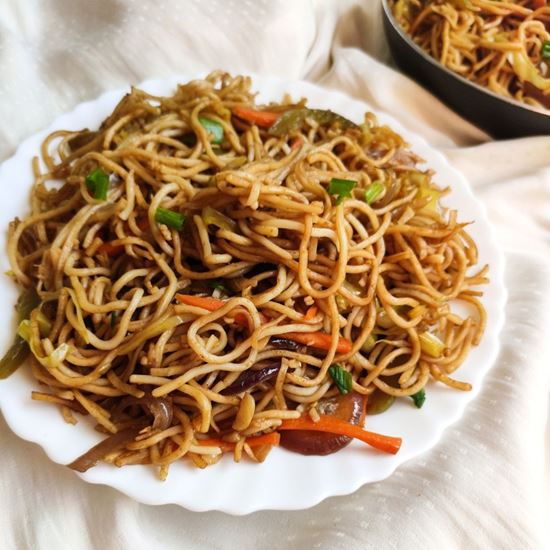 Picture of Chow Mein (Veg Gravy)